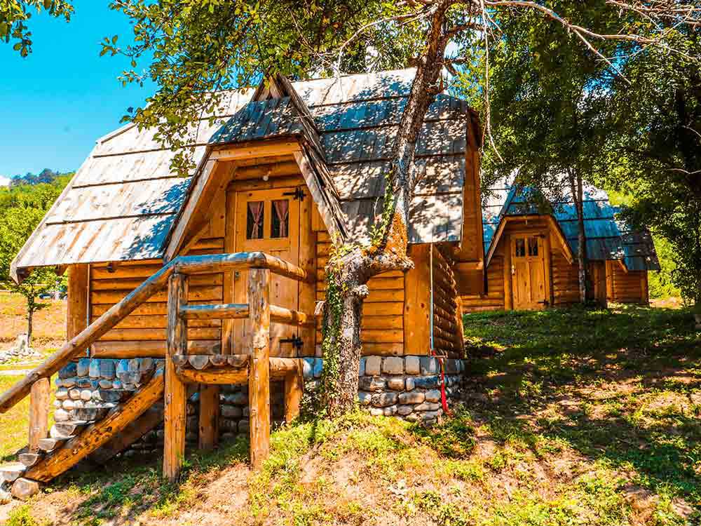 Kamp Rajska rijeka