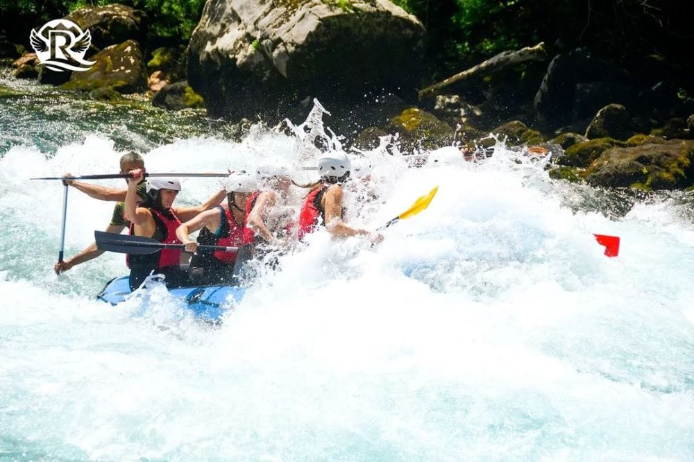 Zašto se rafting na Tari u aprilu ne propušta