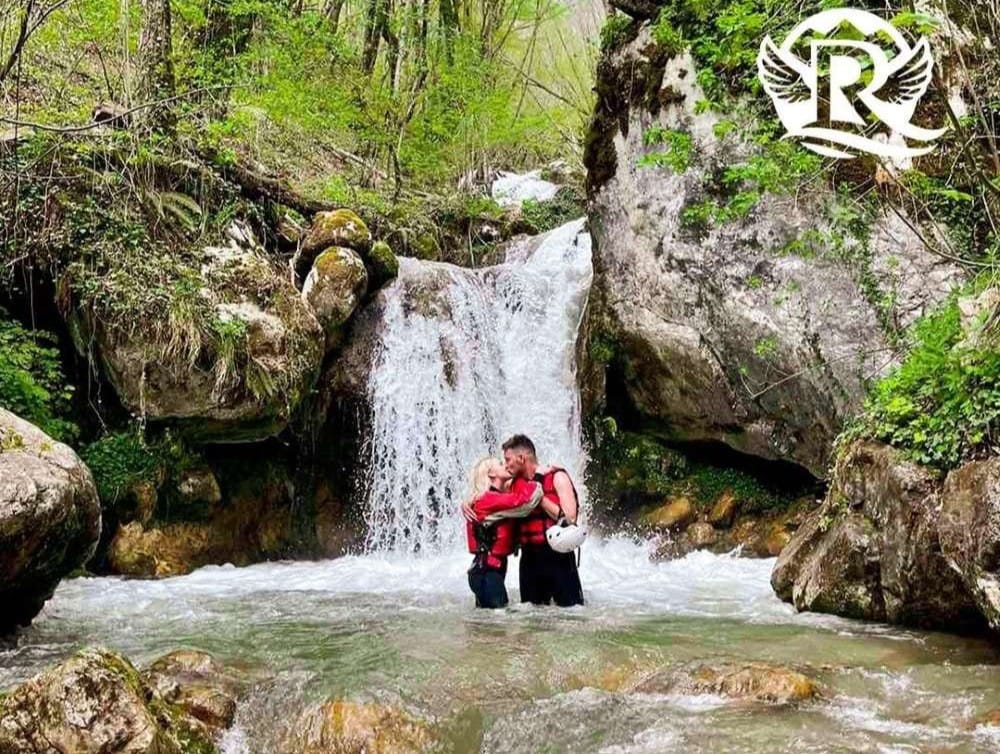 Priče iz kampa Rajska rijeka - Rafting Tarom i prosidba na talasima
