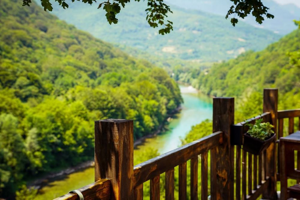Rajska rijeka zna kako da te ugosti – i kad dolaziš sam