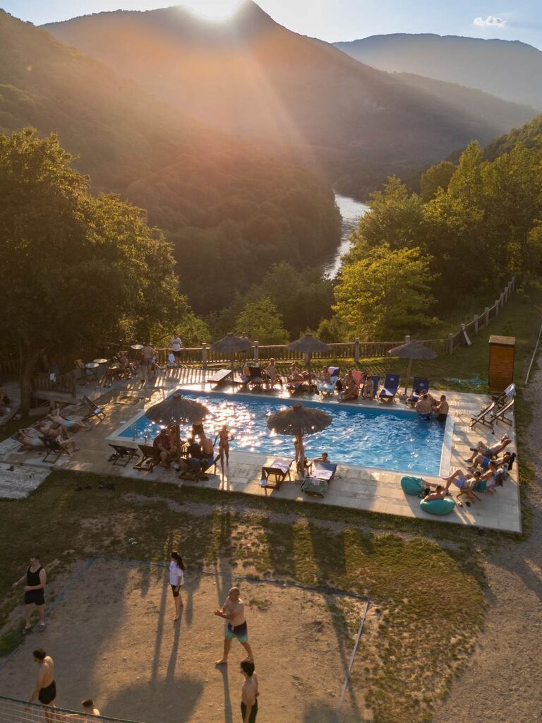 Rafting Tarom – posle avanture u Rajskoj rijeci zabava tek počinje