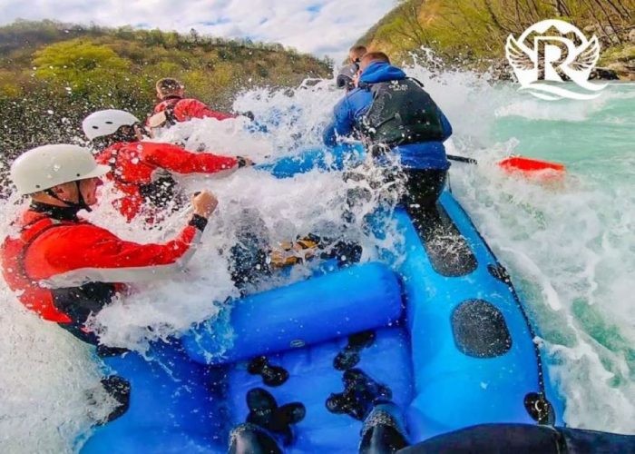 Rafting Tarom – najčešći mitovi o raftingu i zašto su pogrešni