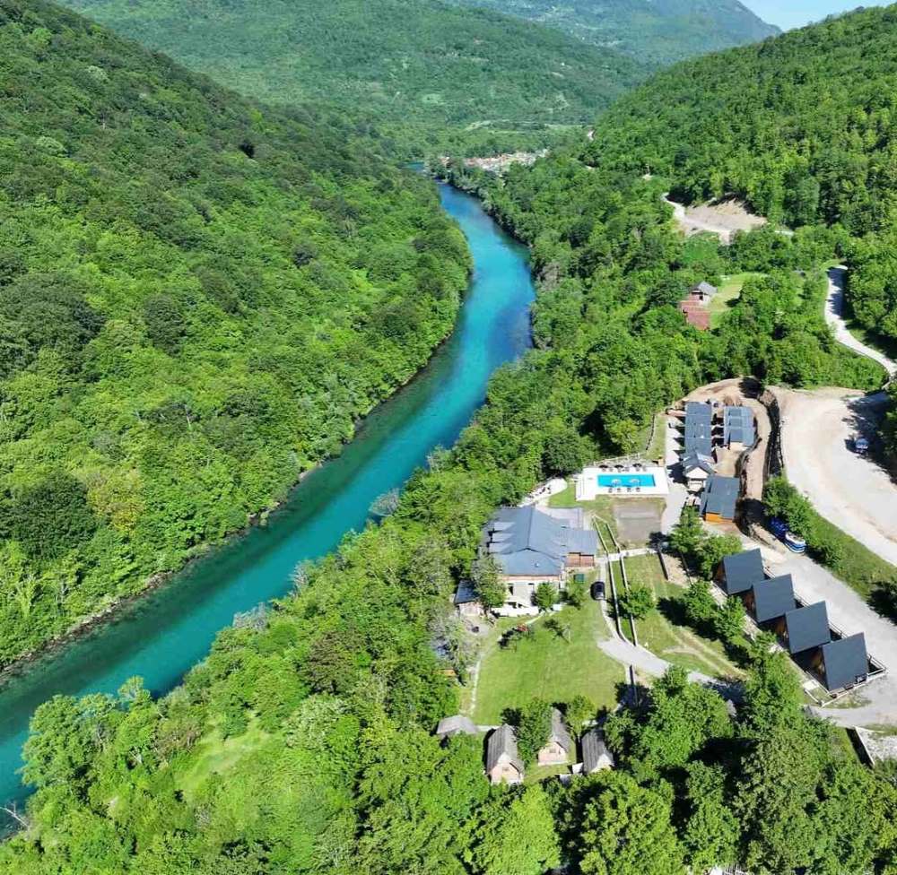 Priče iz kampa Rajska rijeka – Rafting Tarom i očev prvi spust 