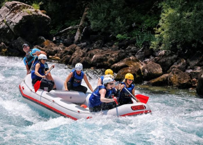 Bez filtera i bez scenografije - Rafting na Tari je stvarniji od Instagrama