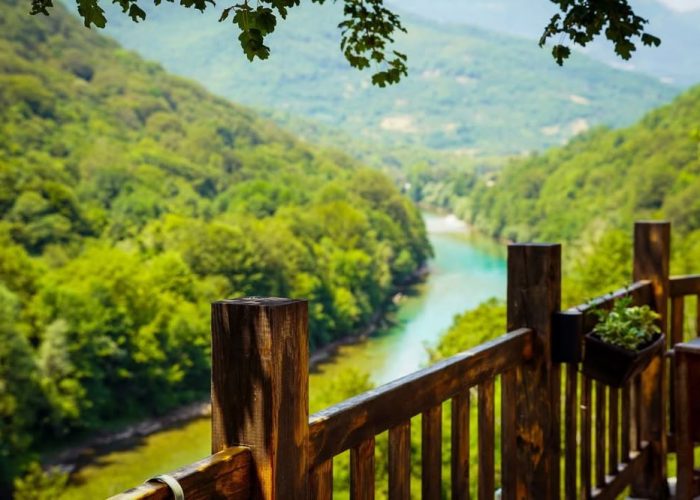Rajska rijeka zna kako da te ugosti – i kad dolaziš sam