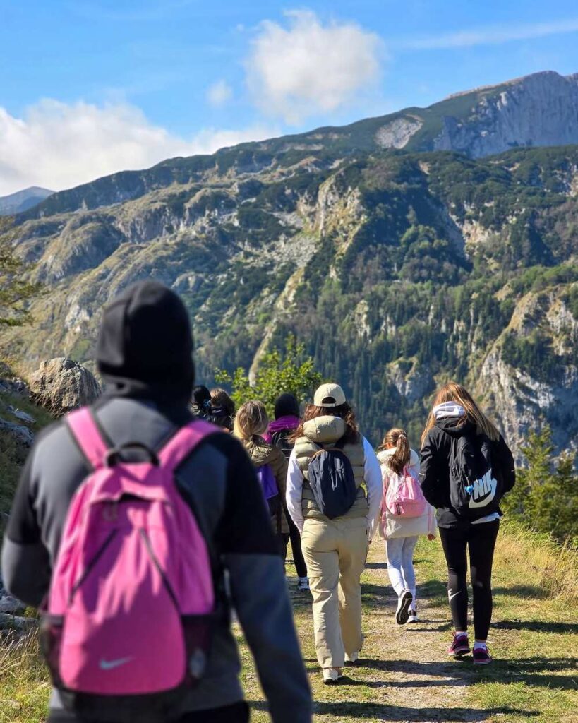 Da li biste krenuli sa nama na Trnovačko jezero?